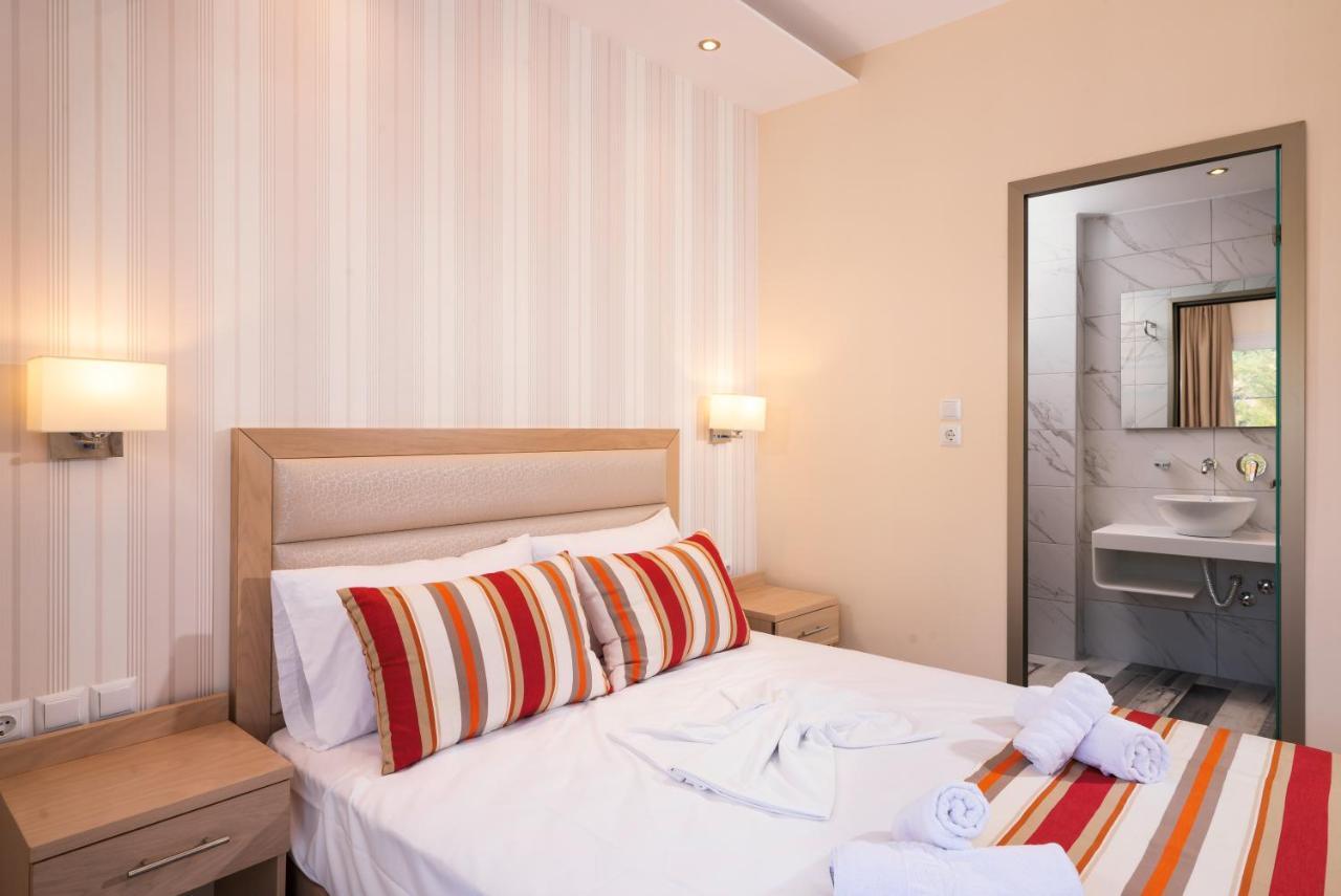 Star Bay Luxury Lejlighedshotel Limenaria  Eksteriør billede